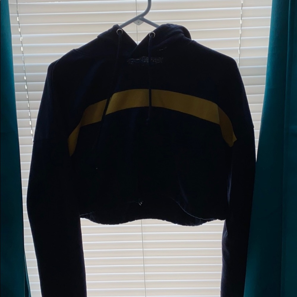 Cropped Hoodie